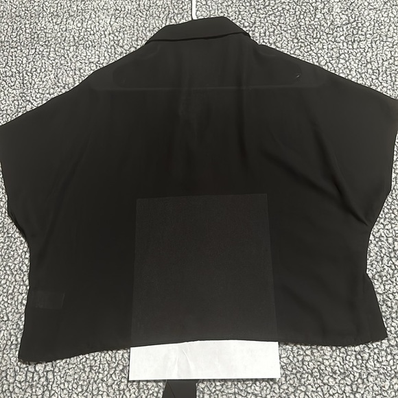 Button Down Black sheer crop top - Picture 6 of 8